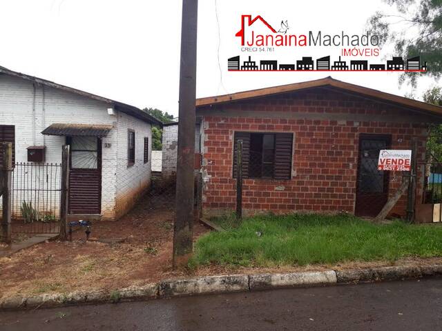 #A0059 - Casa para Venda em Carazinho - RS - 2